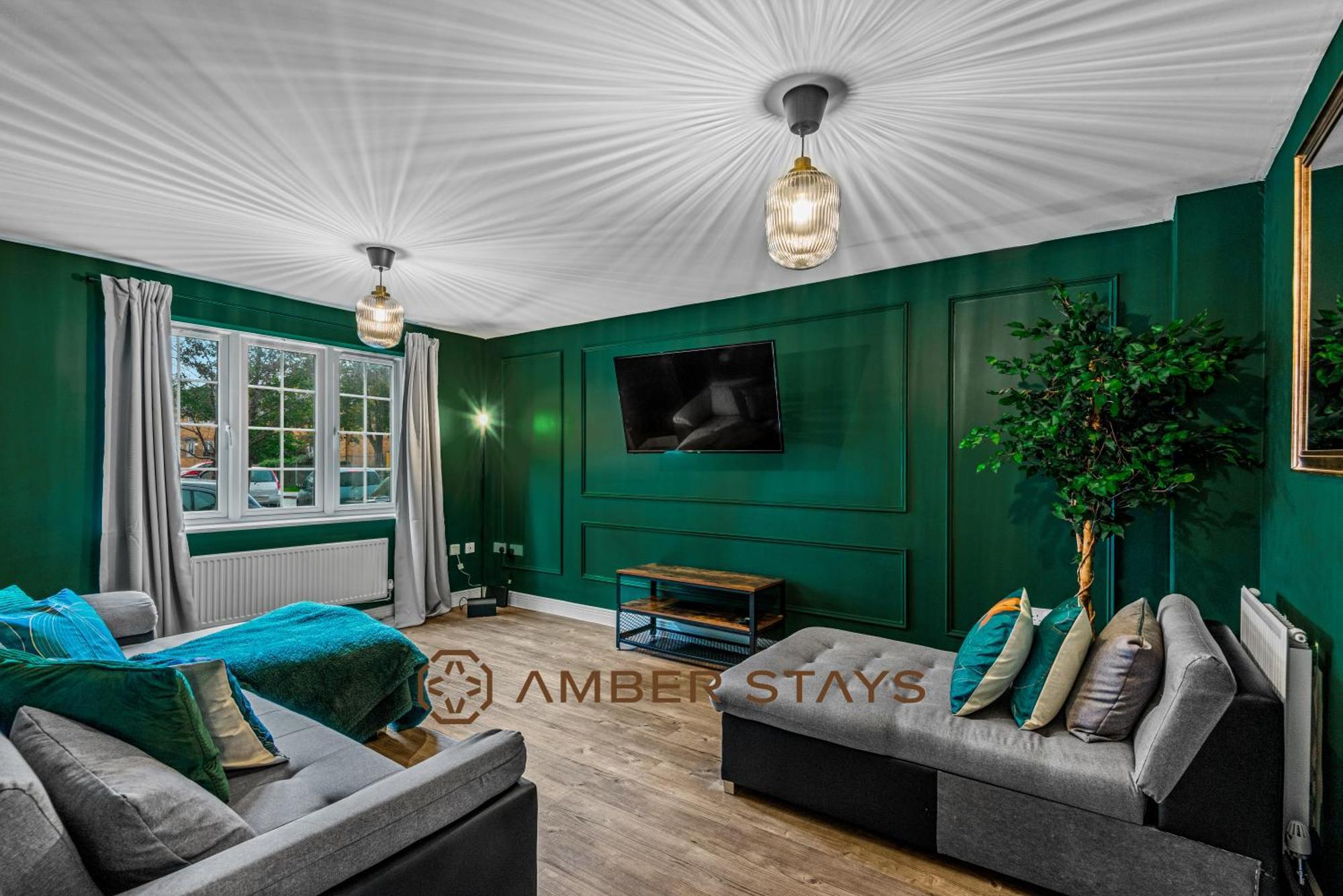 Spacious 5 Bed House In Reading By Amber Stays, Perfect For Business & Contractors, Sleeps 12! Eksteriør billede
